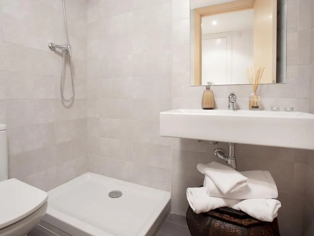 Bcn Planeta Apartment Barcelona Hotel
